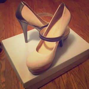 Jessica Simpson cheetah High heels